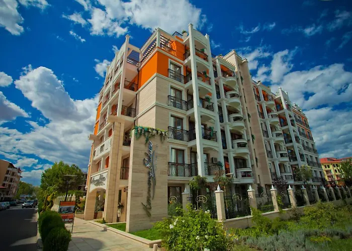 Harmony Palace Apartahotel