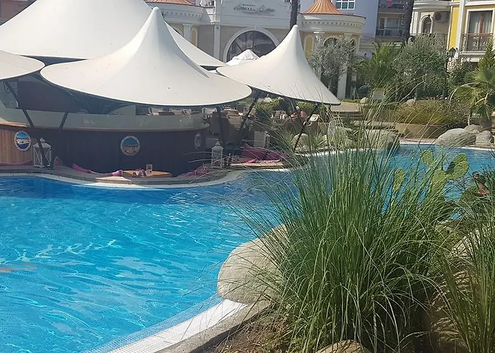 Apartahotel Harmony Palace Sunny Beach