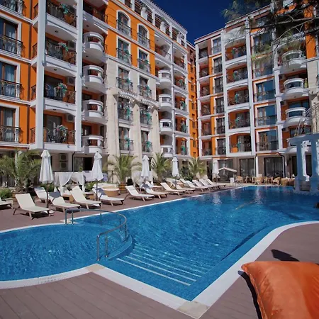 מלון דירות Harmony Palace 4*