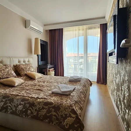 Harmony Palace מלון דירות 4*