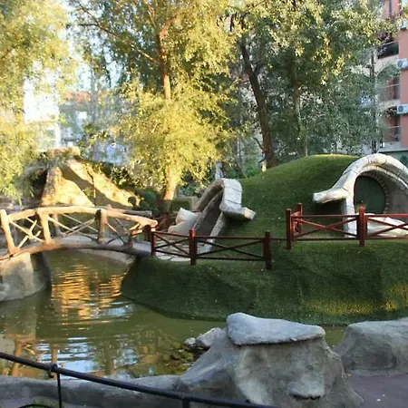 Апартхотел хармoни палас